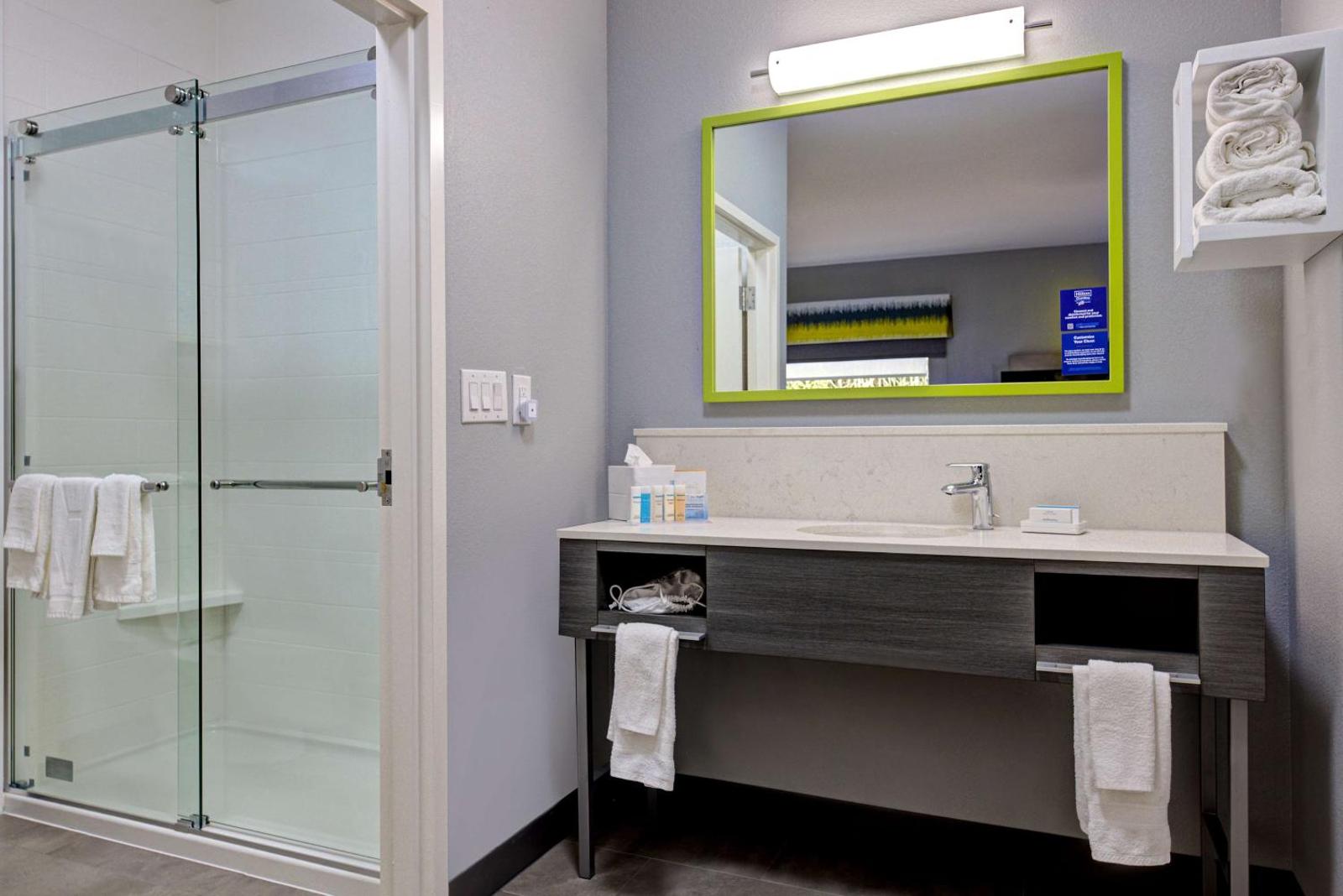 Hampton Inn & Suites Nacogdoches Main image 1